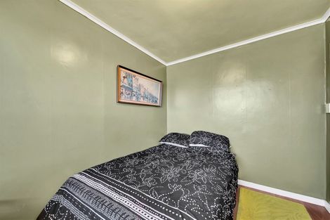 Photo of property in 2 Egmont Street, Patea, 4520