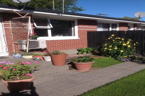 Photo of property in 2/30 Edgeware Road, St Albans, Christchurch, 8014