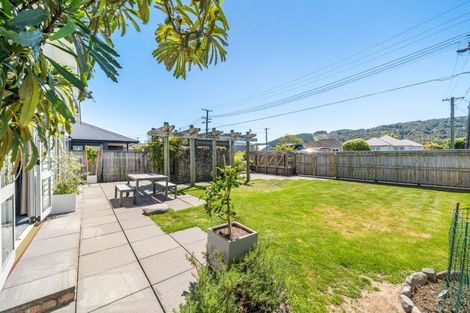 Photo of property in 17 Mcparland Street, Ebdentown, Upper Hutt, 5018