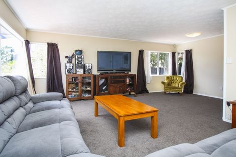 Photo of property in 11 Alidade Place, Massey, Auckland, 0614