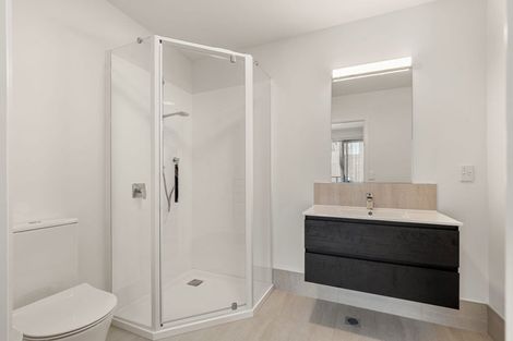 Photo of property in 16/11 Carlos Drive, Flat Bush, Auckland, 2016