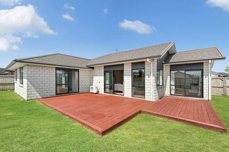 Photo of property in 1 Capricorn Place, Rototuna North, Hamilton, 3210