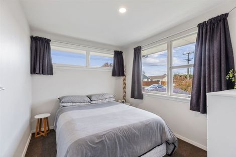 Photo of property in 215 Grimseys Road, Redwood, Christchurch, 8051