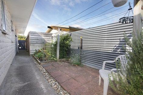 Photo of property in 2 Caroline Drive, Feilding, 4702