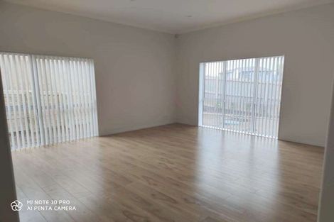 Photo of property in 151 Tiriwa Drive, Massey, Auckland, 0614