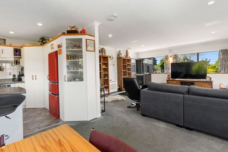 Photo of property in 16 Nikau Street, Springfield, Rotorua, 3015