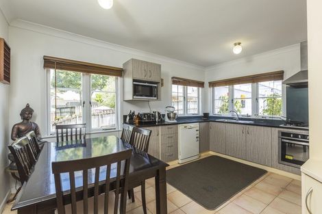 Photo of property in 65 Wellington Street, Howick, Auckland, 2014