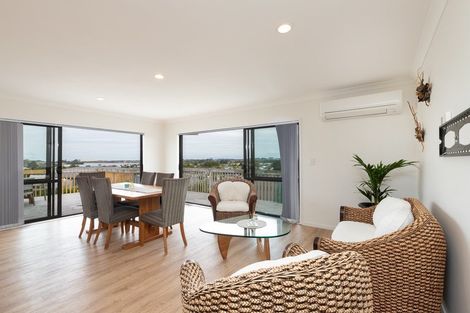 Photo of property in 22d Weka Street, Mangawhai, 0505