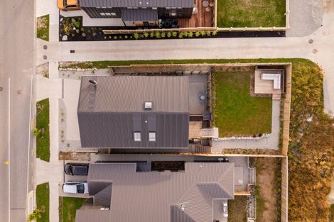 Photo of property in 18 Grain Close, Jacks Point, 9371