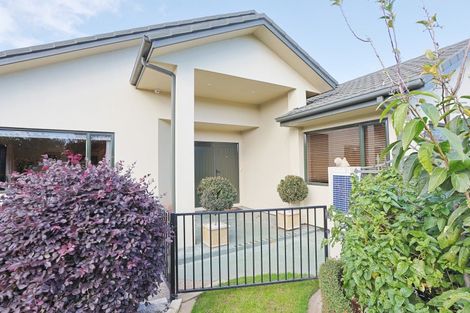 Photo of property in 10 Park Lane, Greenmeadows, Napier, 4112