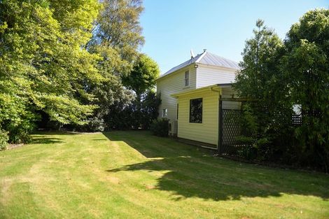 Photo of property in 301 Kaitangata Highway, Stirling, 9231