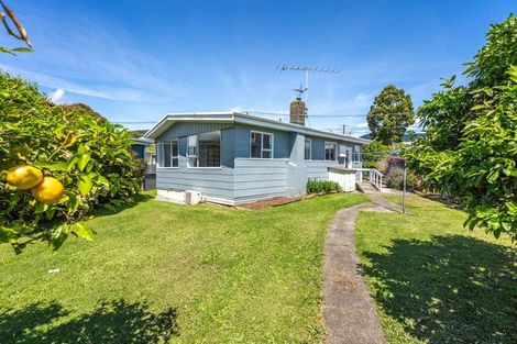 Photo of property in 31 Moana Road, Paraparaumu, 5032