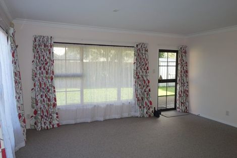 Photo of property in 409b Harewood Road, Harewood, Christchurch, 8051