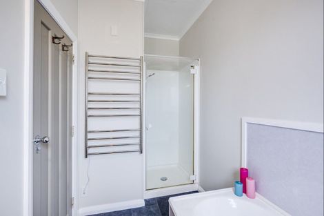 Photo of property in 14 Barker Road, Marewa, Napier, 4110