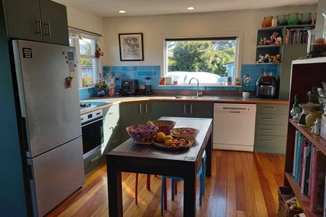 Photo of property in 114d Govett Avenue, Frankleigh Park, New Plymouth, 4310