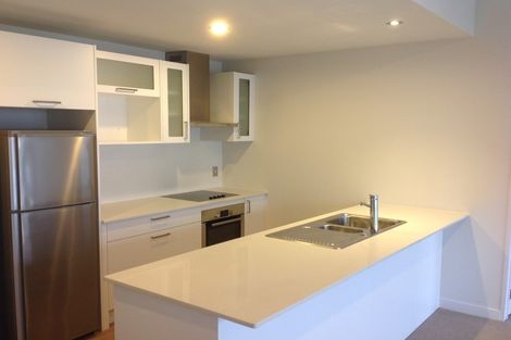 Photo of property in 2c/136 Stancombe Road, Flat Bush, Auckland, 2016