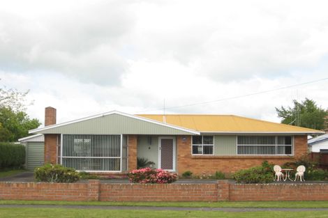 Photo of property in 102 Browning Street, Leamington, Cambridge, 3432