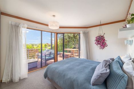 Photo of property in 12 Lucknow Place, Cashmere, Christchurch, 8022