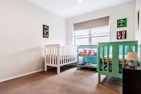 Photo of property in 14 Tyler Davies Drive, Red Beach, 0932