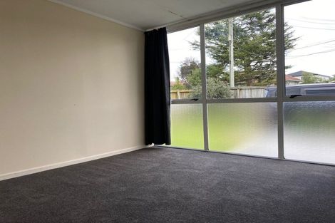 Photo of property in 15 Gardiner Grove, Mangere East, Auckland, 2024
