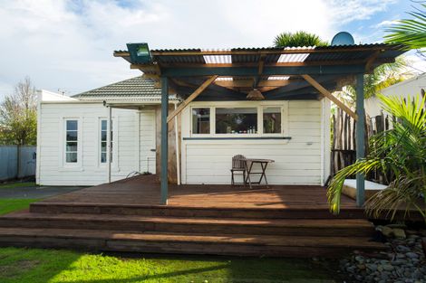 Photo of property in 109 Harris Street, Inner Kaiti, Gisborne, 4010