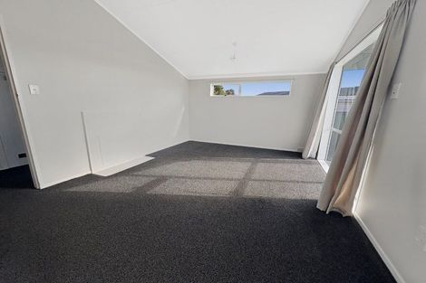 Photo of property in 27 Morgan Crescent, Levin, 5510