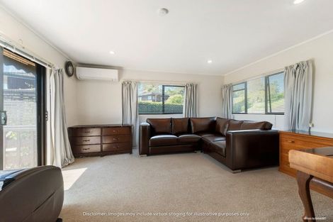 Photo of property in 2/39 Browns Bay Road, Browns Bay, Auckland, 0630