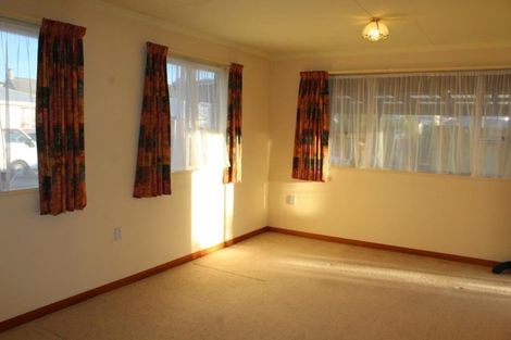 Photo of property in 37 Surrey Street, Caversham, Dunedin, 9012