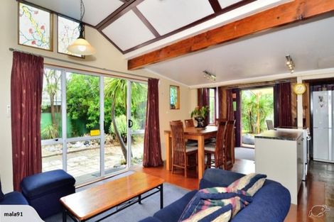 Photo of property in 74 Awapuni Road, Awapuni, Gisborne, 4010