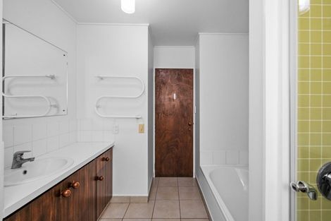 Photo of property in 18b Middle Road, Havelock North, 4130