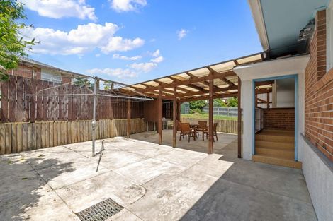 Photo of property in 38 Kohekohe Street, New Lynn, Auckland, 0600