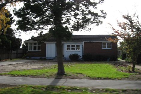 Photo of property in 86 Hoani Street, Northcote, Christchurch, 8052