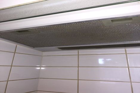 Photo of property in 2/39 Bayview Road, Bayview, Auckland, 0629