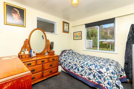 Photo of property in 62 Snell Road, Tikorangi, Waitara, 4383