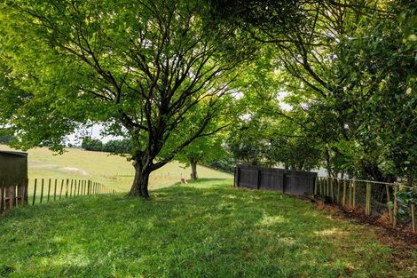 Photo of property in 125 Tutaki Road, Kelvin Grove, Palmerston North, 4470