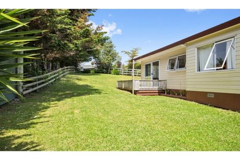 Photo of property in 104a Collingwood Road, Waiuku, 2123