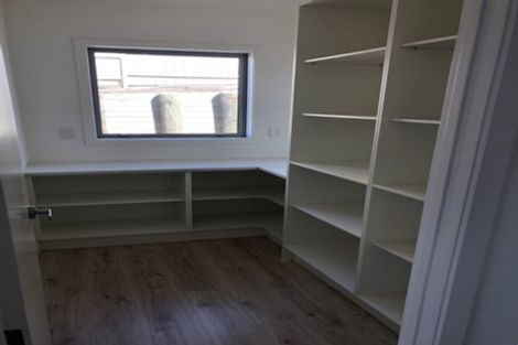 Photo of property in 15 Skipjack Pass, Silverdale, 0932