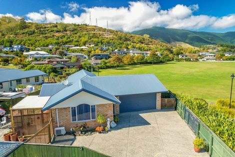 Photo of property in 305 The Ridgeway, Stoke, Nelson, 7011