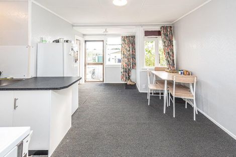 Photo of property in 6 Harper Street, Gonville, Whanganui, 4501