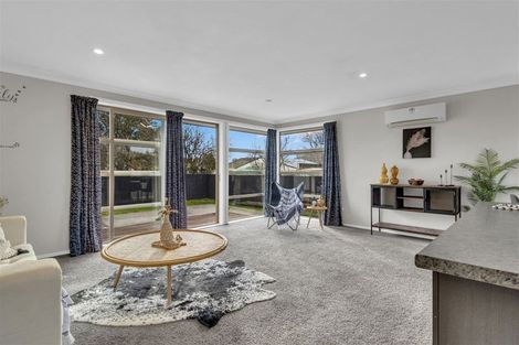 Photo of property in 10a Gregory Avenue, Islington, Christchurch, 8042