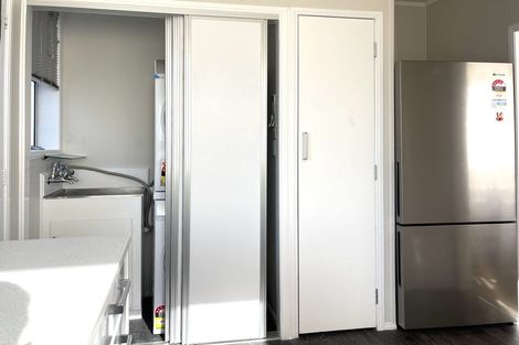 Photo of property in 1/1 Tina Place, Sunnyhills, Auckland, 2010