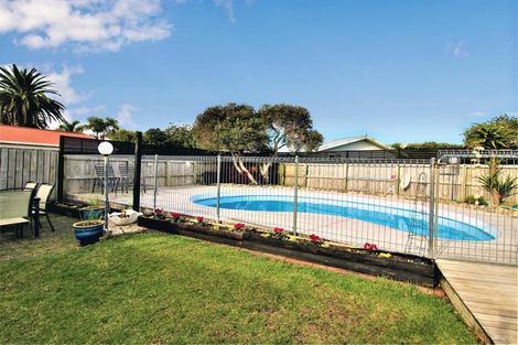 Photo of property in 18 Hawea Place, Tikipunga, Whangarei, 0112