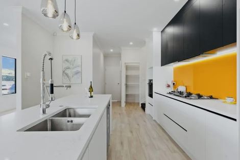 Photo of property in 52 Hilltop Road, Flat Bush, Auckland, 2019