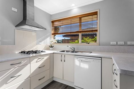 Photo of property in 5 Totara Park, Whakatane, 3120