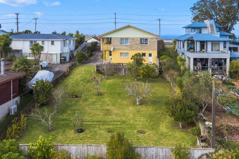 Photo of property in 50 Stanmore Bay Road, Stanmore Bay, Whangaparaoa, 0932