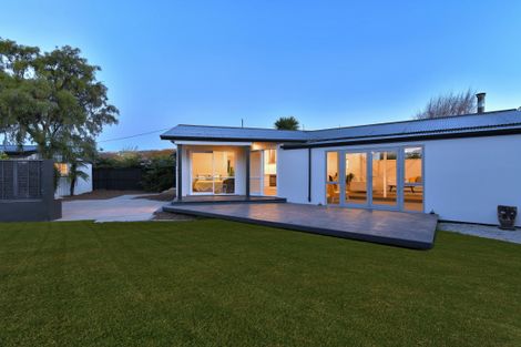 Photo of property in 72 Barrington Street, Somerfield, Christchurch, 8024