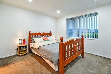 Photo of property in 48 Helenvale Crescent, Pokeno, 2402