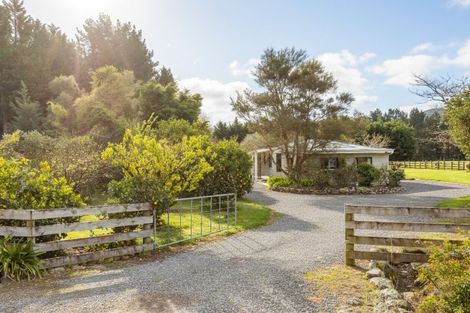 Photo of property in 960 Norfolk Road, Upper Plain, Carterton, 5791