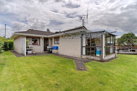 Photo of property in 12 Norrie Street, Te Puke, 3119