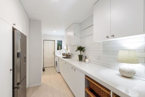 Photo of property in 6 Meadowcroft Lane, Harewood, Christchurch, 8051